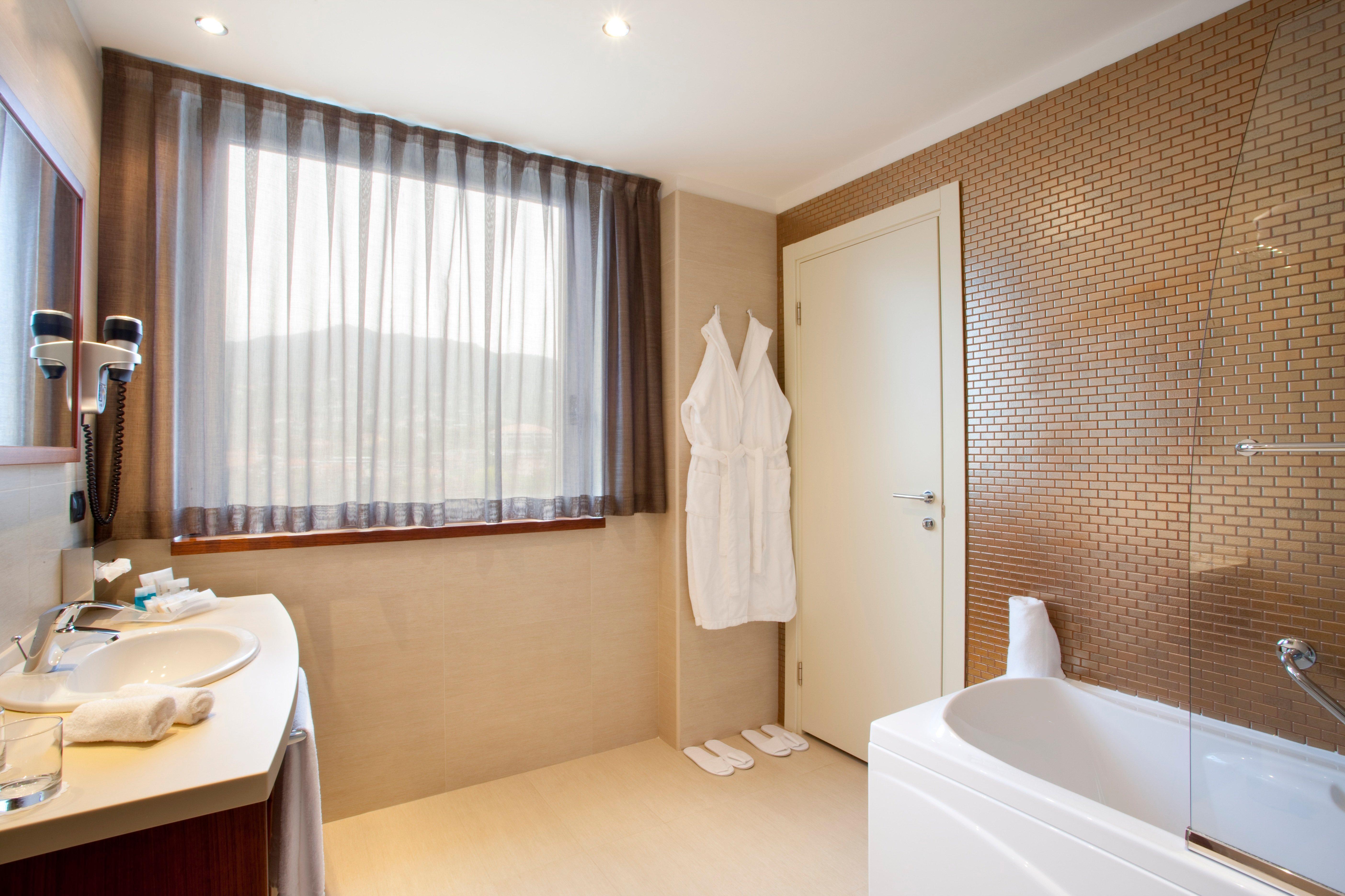 Holiday Inn Salerno-Cava De' Tirreni By Ihg Exterior photo