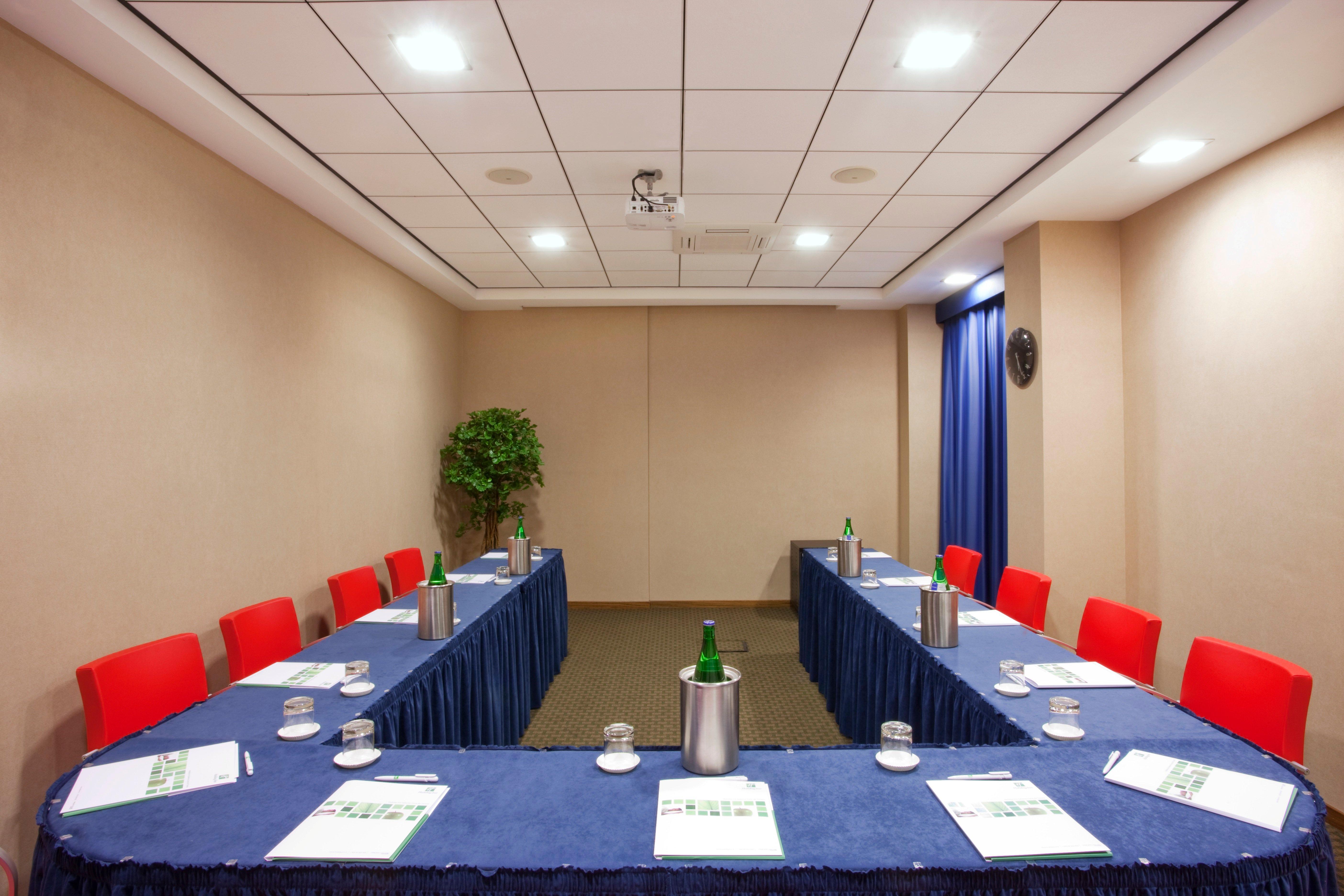 Holiday Inn Salerno-Cava De' Tirreni By Ihg Exterior photo