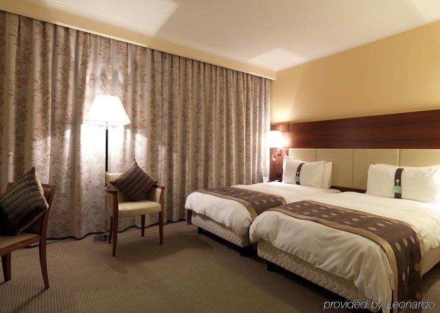 Holiday Inn Salerno-Cava De' Tirreni By Ihg Exterior photo
