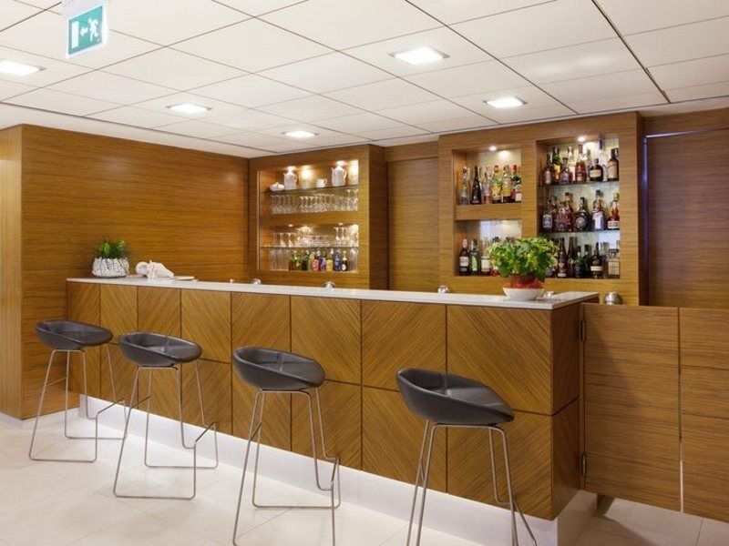 Holiday Inn Salerno-Cava De' Tirreni By Ihg Exterior photo